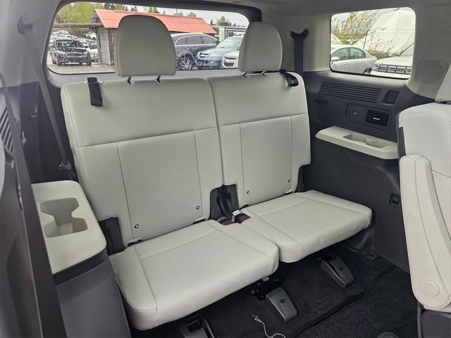new 2025 Hyundai Santa Fe car, priced at $48,905