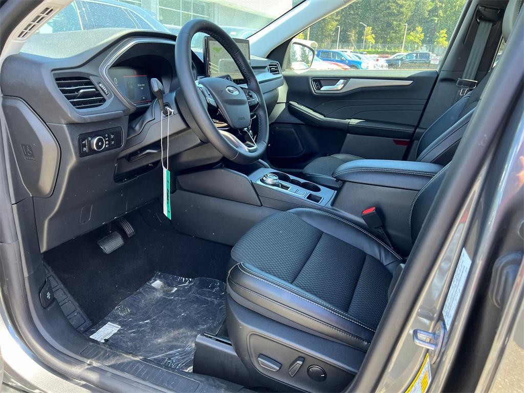 new 2023 Ford Escape PHEV car, priced at $31,995
