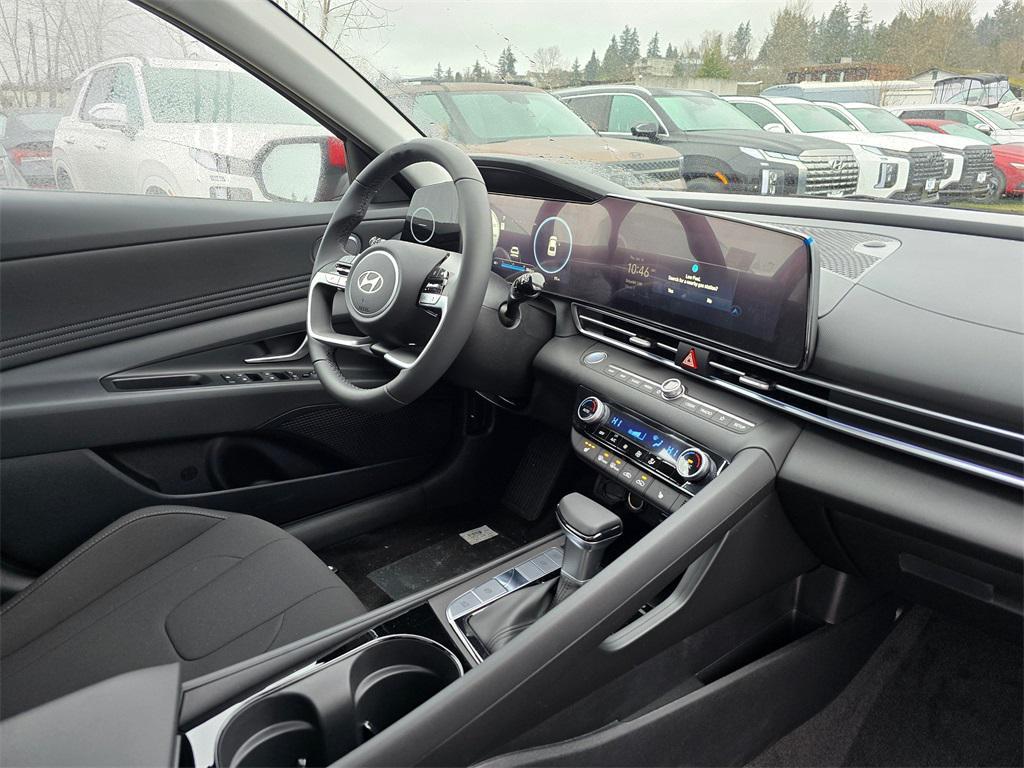 new 2025 Hyundai Elantra car, priced at $26,297