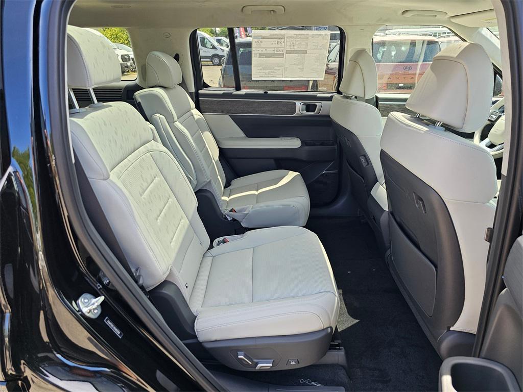 new 2025 Hyundai SANTA FE HEV car, priced at $44,415