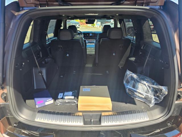 new 2025 Hyundai SANTA FE HEV car, priced at $51,044