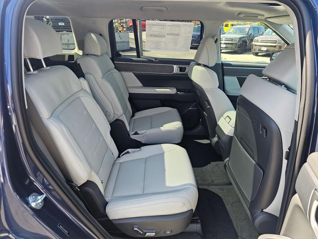 new 2025 Hyundai SANTA FE HEV car, priced at $45,997