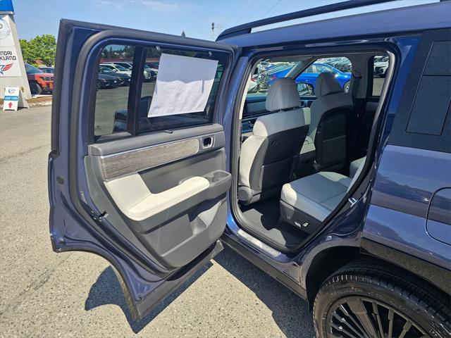 new 2025 Hyundai SANTA FE HEV car, priced at $45,997