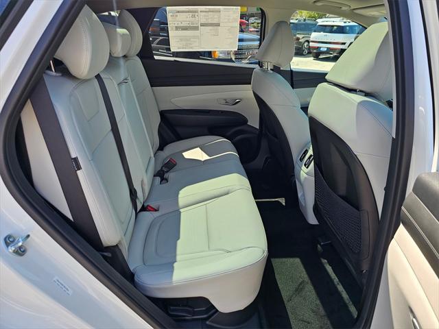 new 2025 Hyundai TUCSON Hybrid car, priced at $37,165