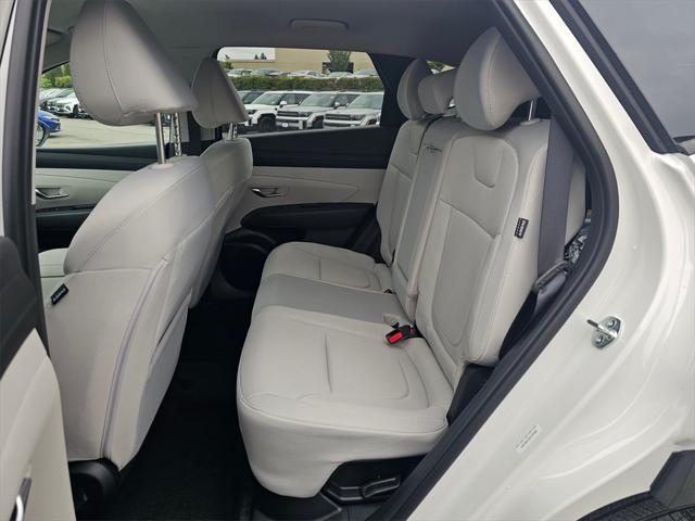 new 2025 Hyundai TUCSON Hybrid car, priced at $34,810