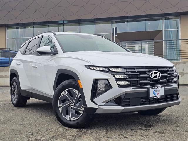 new 2025 Hyundai TUCSON Hybrid car, priced at $34,810