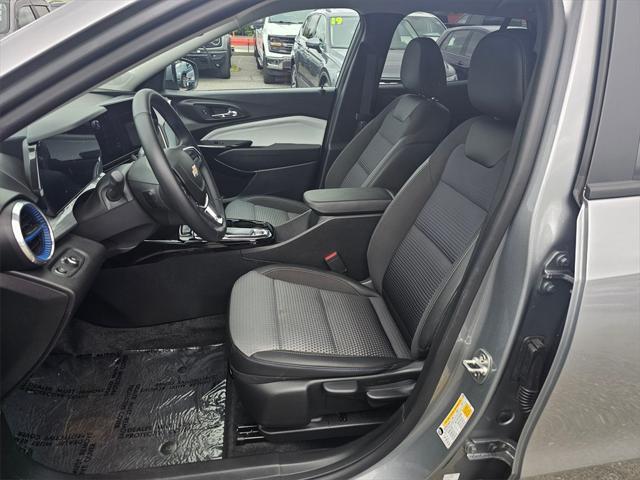 used 2024 Chevrolet Trax car, priced at $25,094