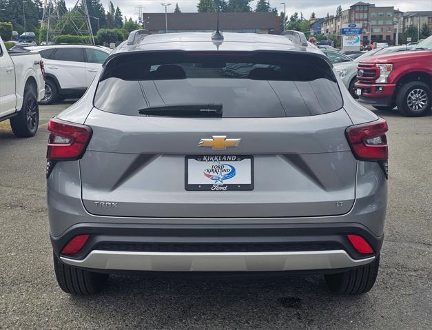 used 2024 Chevrolet Trax car, priced at $25,094