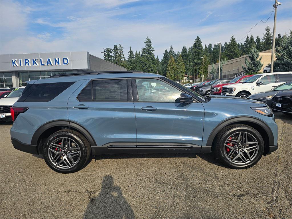new 2025 Ford Explorer car, priced at $61,350