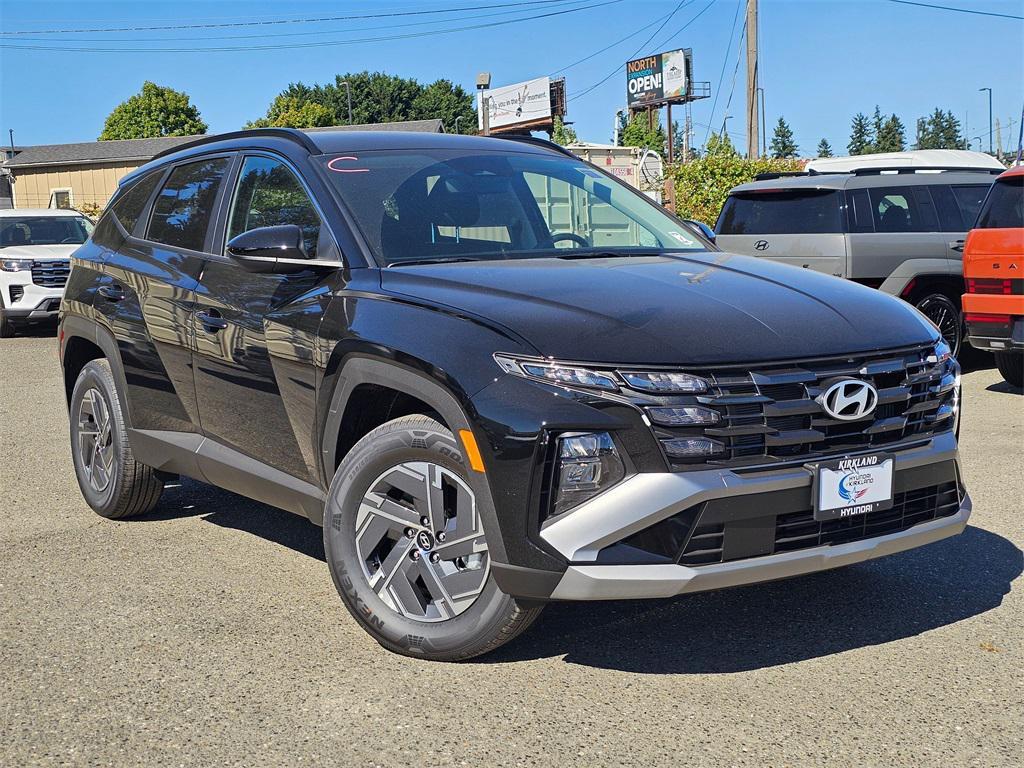 new 2025 Hyundai TUCSON Hybrid car, priced at $31,212