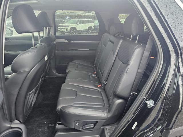 new 2025 Hyundai Palisade car, priced at $46,397