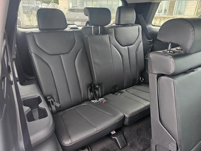 new 2025 Hyundai Palisade car, priced at $46,397