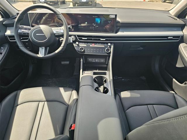 new 2025 Hyundai Sonata Hybrid car, priced at $37,980