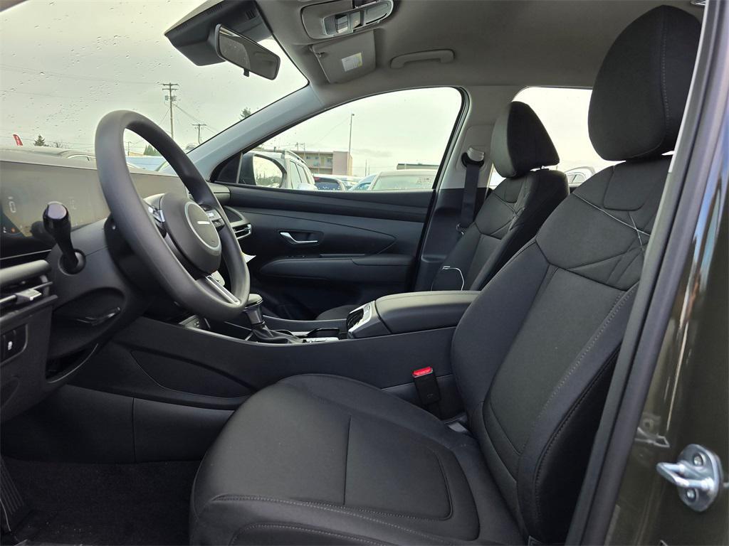 new 2025 Hyundai Tucson car, priced at $27,593