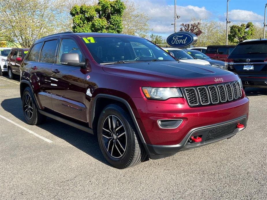 used 2017 Jeep Grand Cherokee car, priced at $17,989