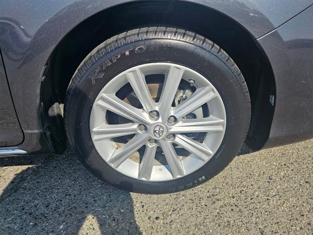 used 2012 Toyota Camry Hybrid car, priced at $12,765