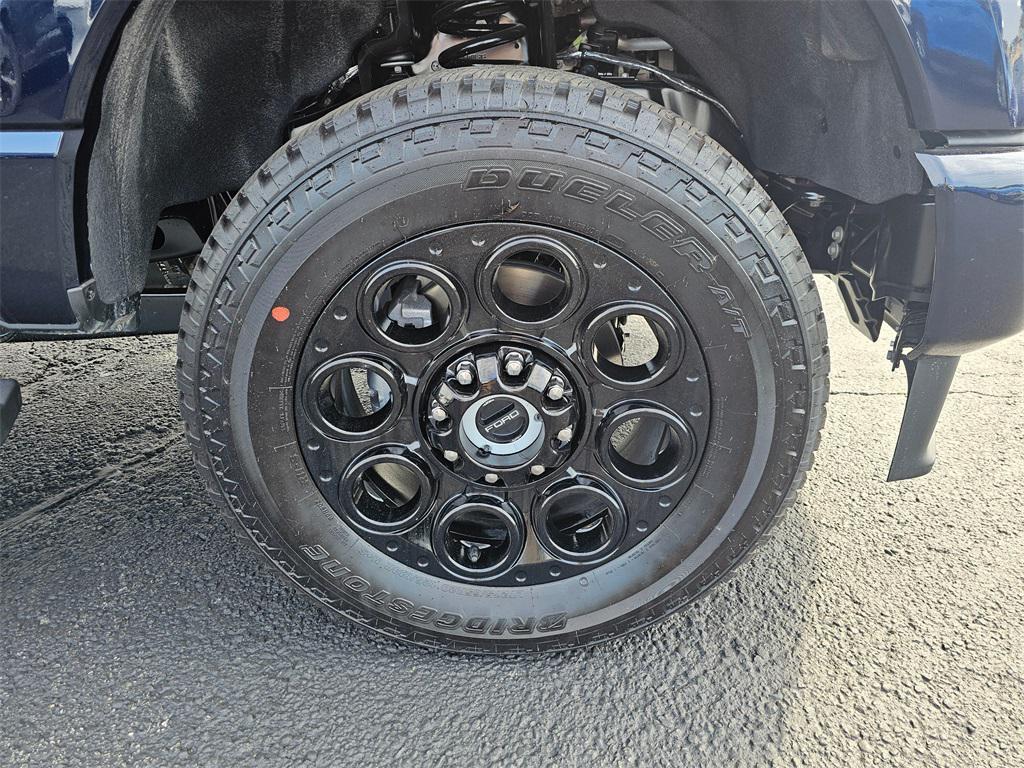 new 2025 Ford F-350 car, priced at $81,577