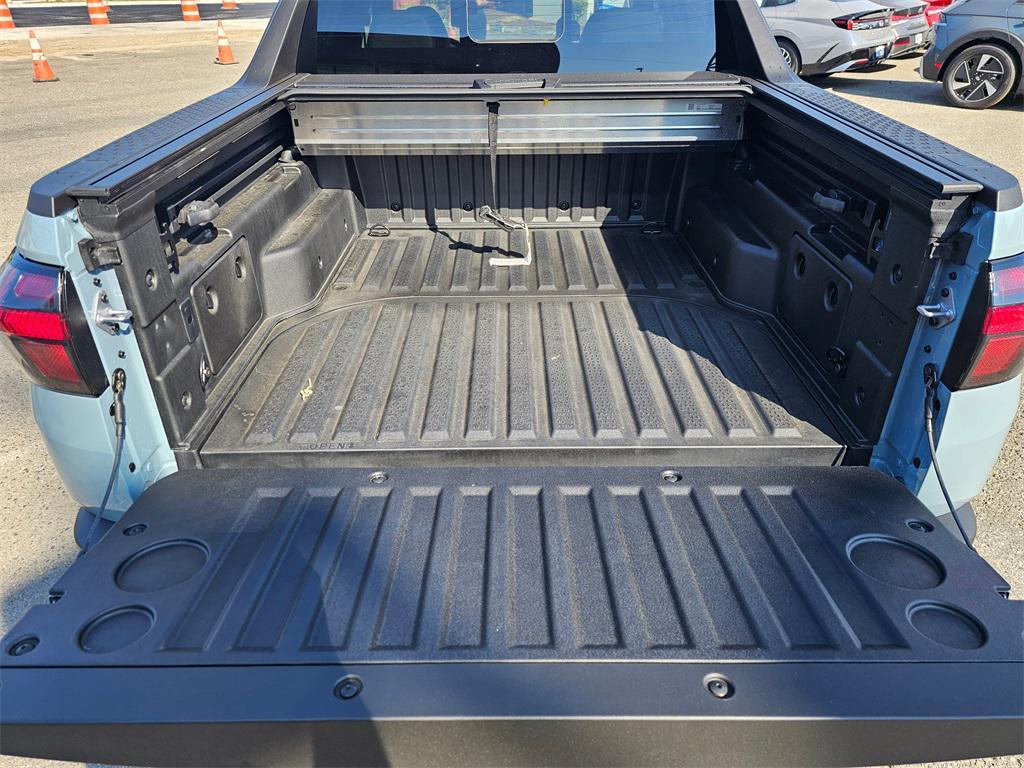 new 2025 Hyundai SANTA CRUZ car, priced at $38,821