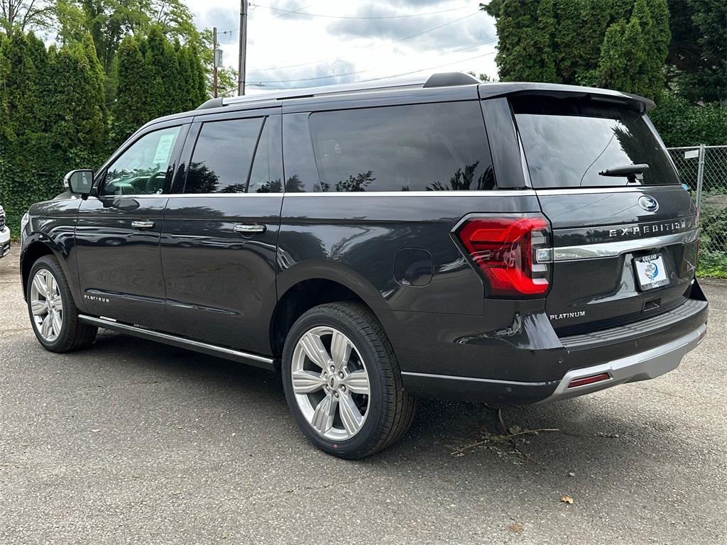 new 2024 Ford Expedition car, priced at $85,716