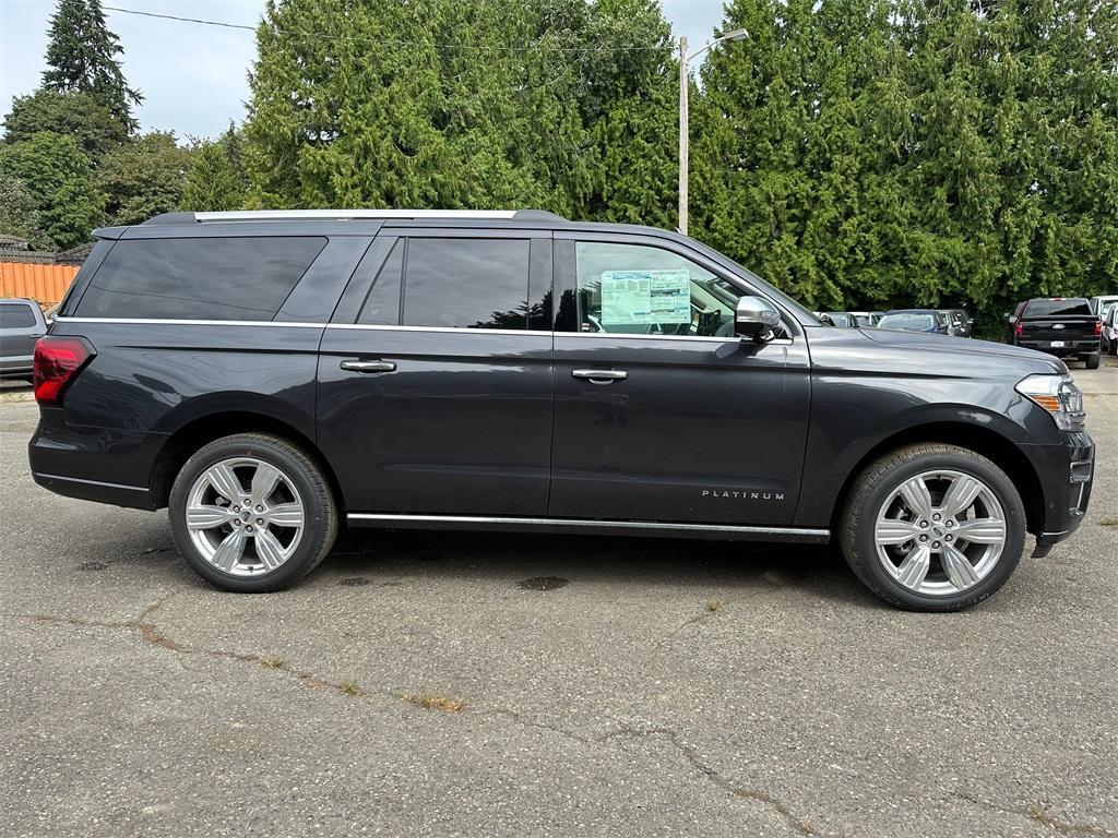 new 2024 Ford Expedition car, priced at $85,716