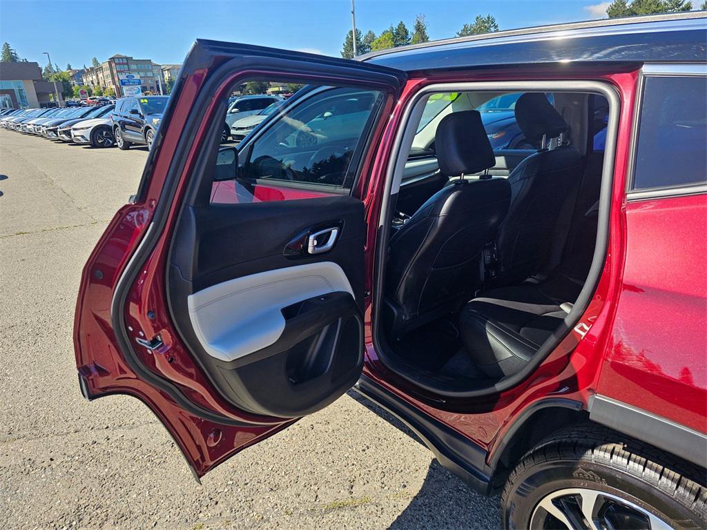 used 2022 Jeep Compass car, priced at $21,998