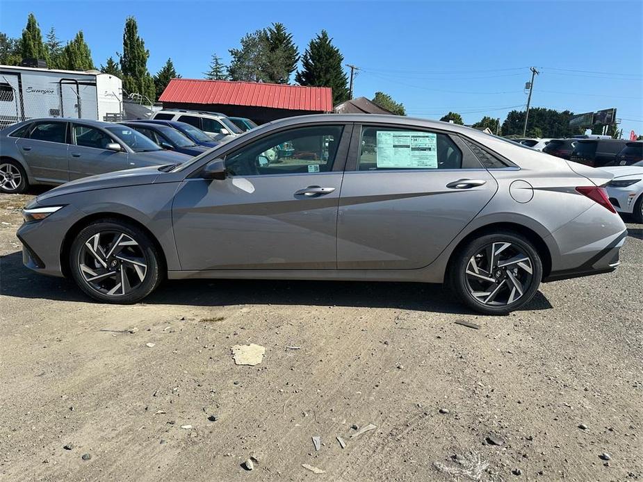 new 2024 Hyundai Elantra car, priced at $22,497