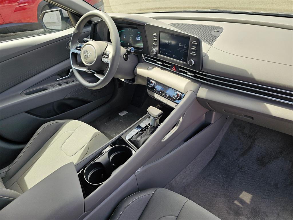 new 2025 Hyundai ELANTRA HEV car, priced at $25,015