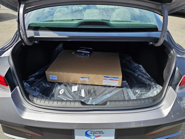 new 2025 Hyundai ELANTRA HEV car, priced at $25,015