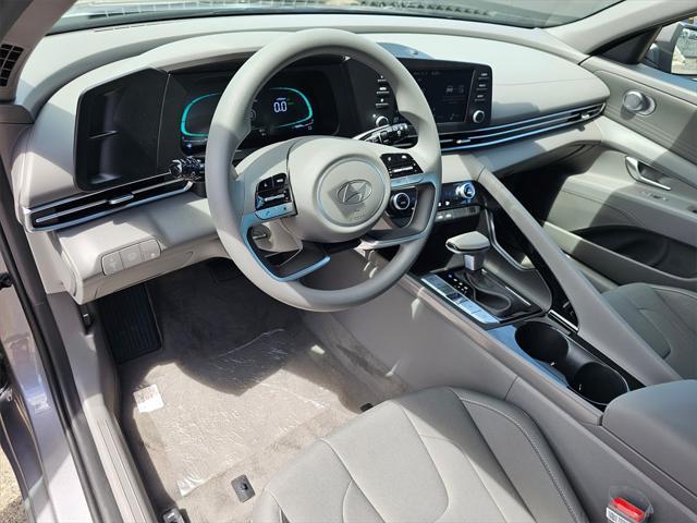 new 2025 Hyundai ELANTRA HEV car, priced at $25,015