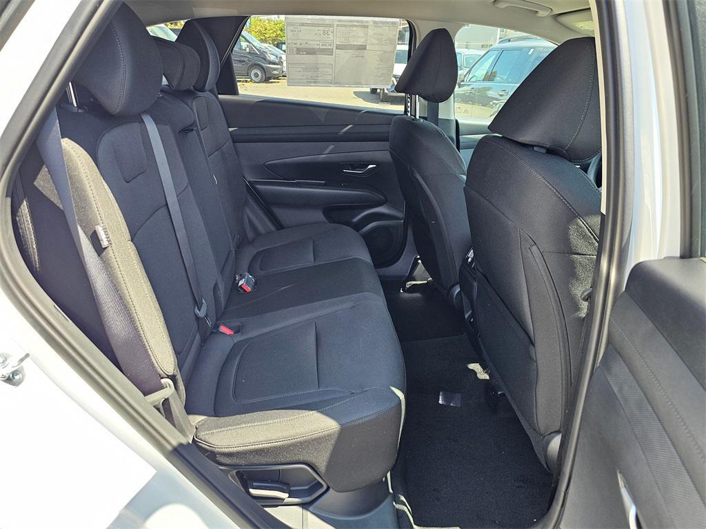 new 2025 Hyundai TUCSON Hybrid car, priced at $29,269