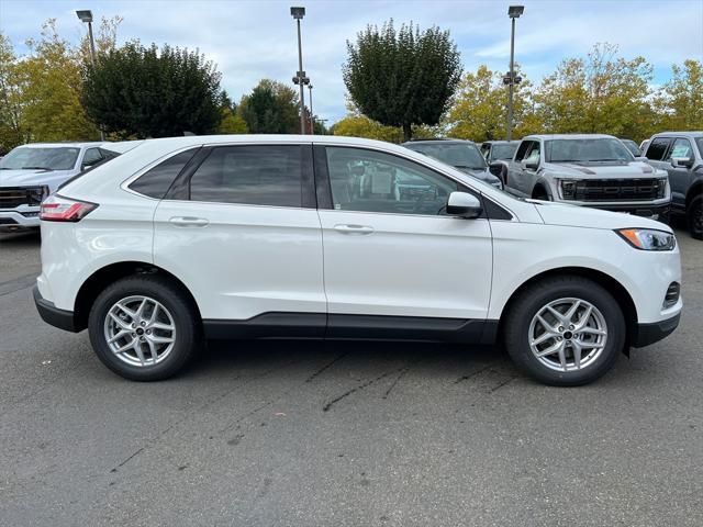 new 2024 Ford Edge car, priced at $37,187