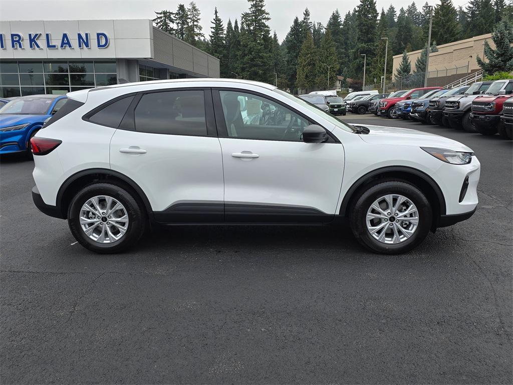 new 2025 Ford Escape car, priced at $28,250