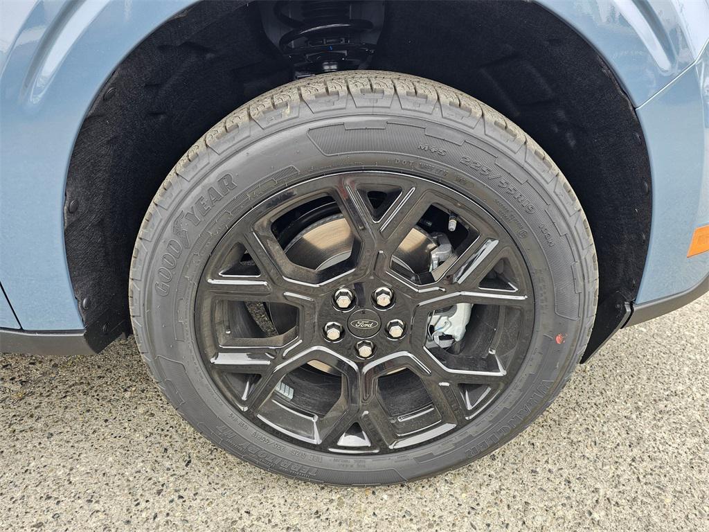 new 2025 Ford Maverick car, priced at $38,170