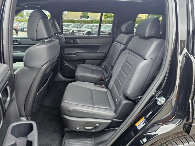 new 2025 Hyundai SANTA FE HEV car, priced at $49,297
