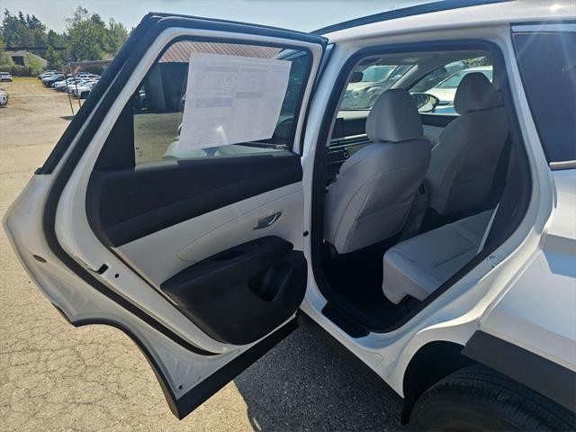 new 2025 Hyundai TUCSON Hybrid car, priced at $34,750