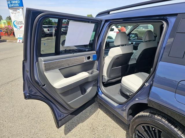 new 2025 Hyundai SANTA FE HEV car, priced at $50,114