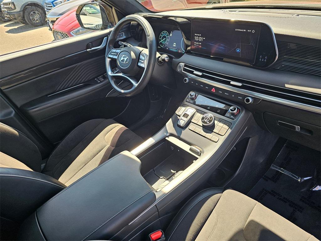 used 2024 Hyundai Palisade car, priced at $41,843