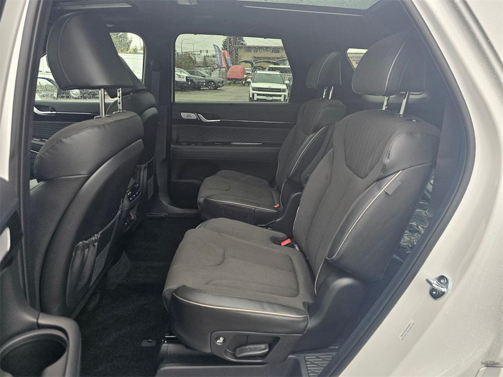 new 2025 Hyundai Palisade car, priced at $52,997