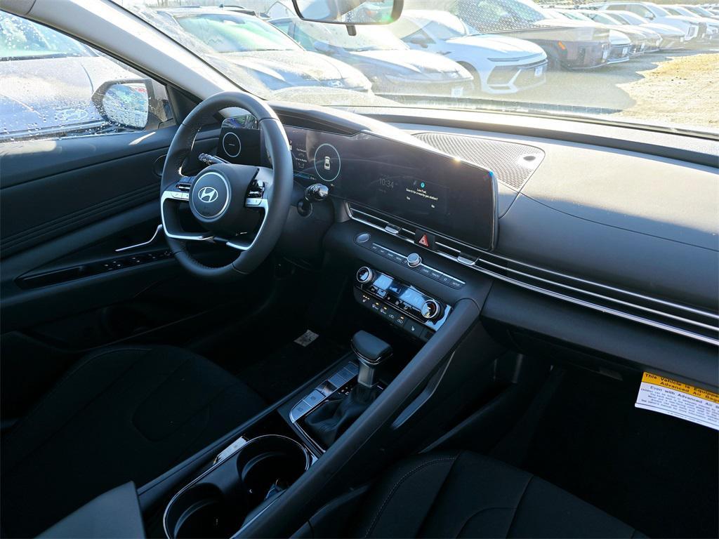 new 2025 Hyundai Elantra car, priced at $25,897