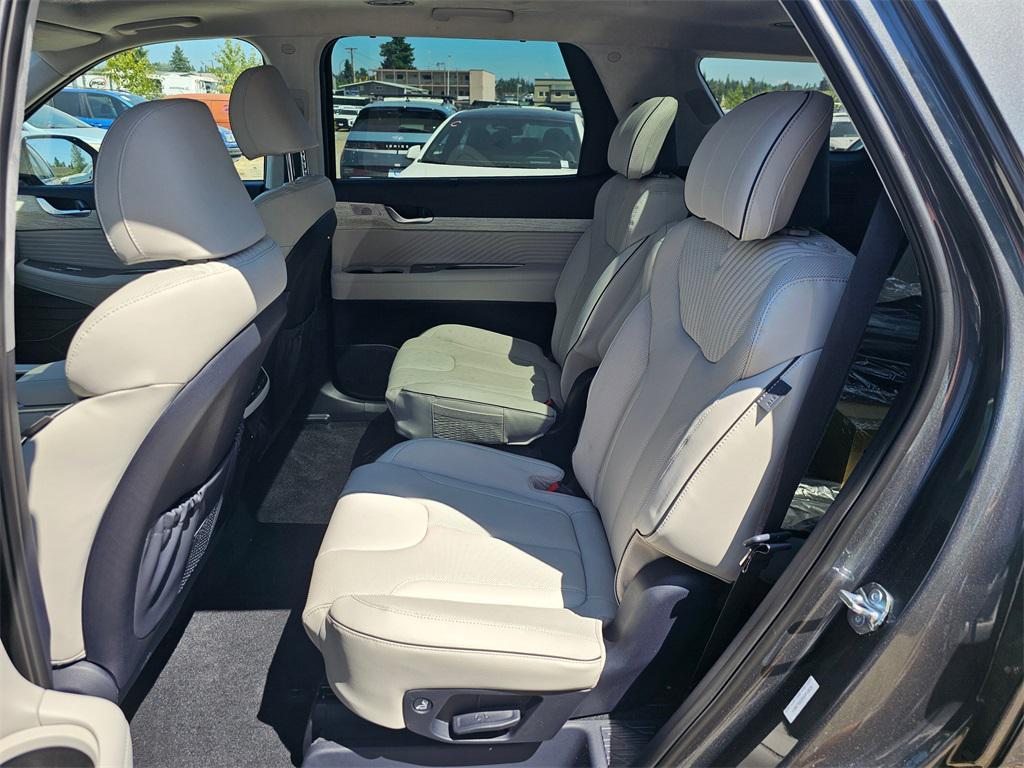 new 2025 Hyundai Palisade car, priced at $51,097