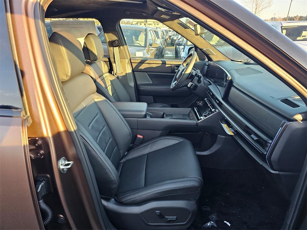 new 2025 Hyundai Santa Fe car, priced at $45,647