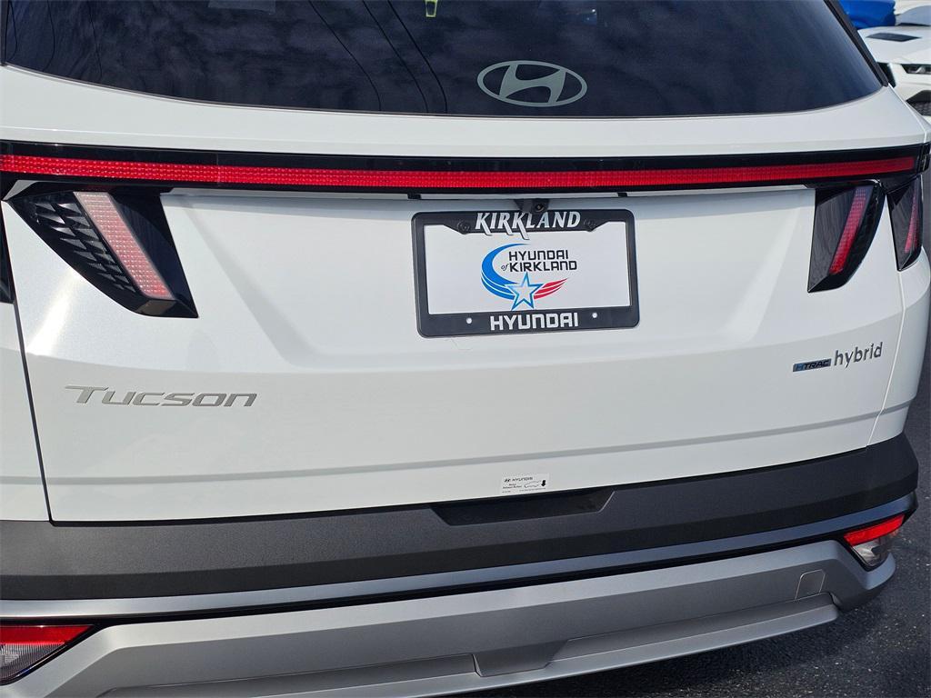 new 2025 Hyundai TUCSON Hybrid car, priced at $34,549