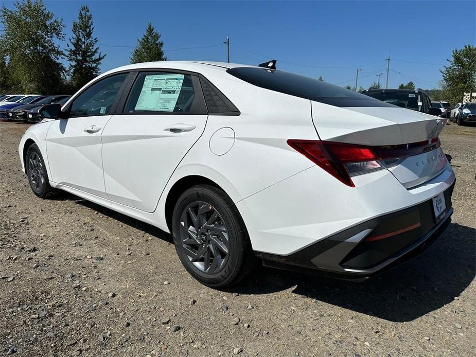 new 2024 Hyundai Elantra car, priced at $21,997