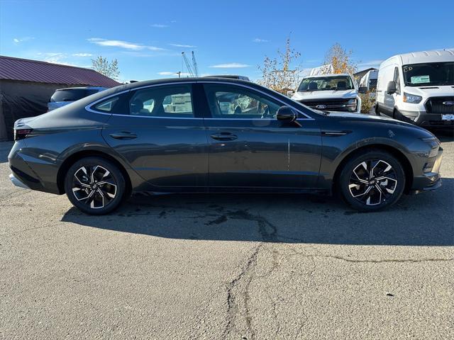 new 2024 Hyundai Sonata car, priced at $25,997