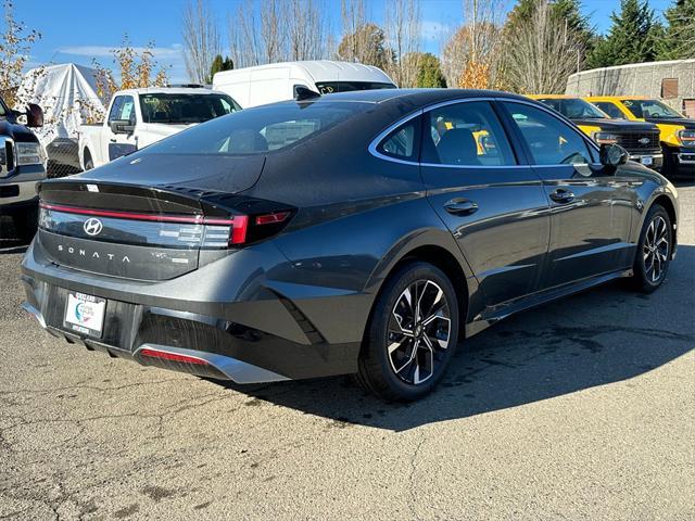 new 2024 Hyundai Sonata car, priced at $25,997