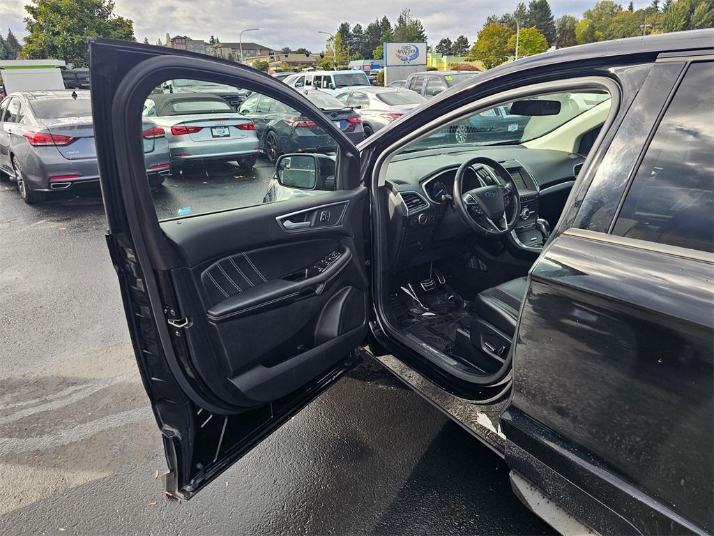 used 2017 Ford Edge car, priced at $17,491