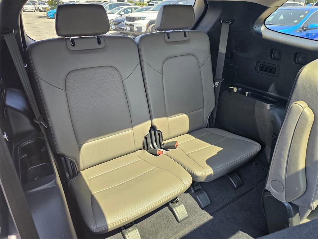 used 2017 Hyundai Santa Fe car, priced at $16,073