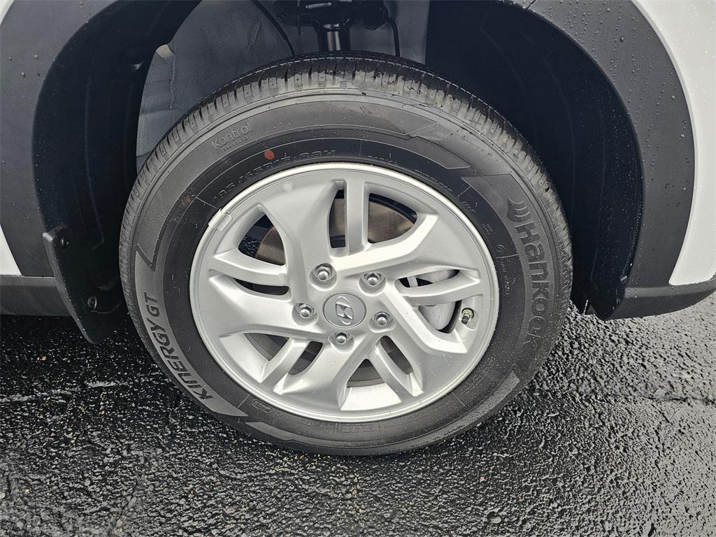 new 2025 Hyundai Venue car, priced at $22,135