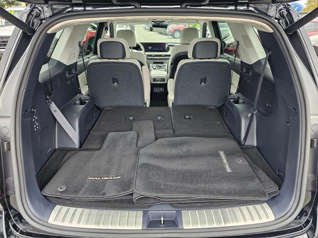 used 2024 Hyundai Palisade car, priced at $45,269