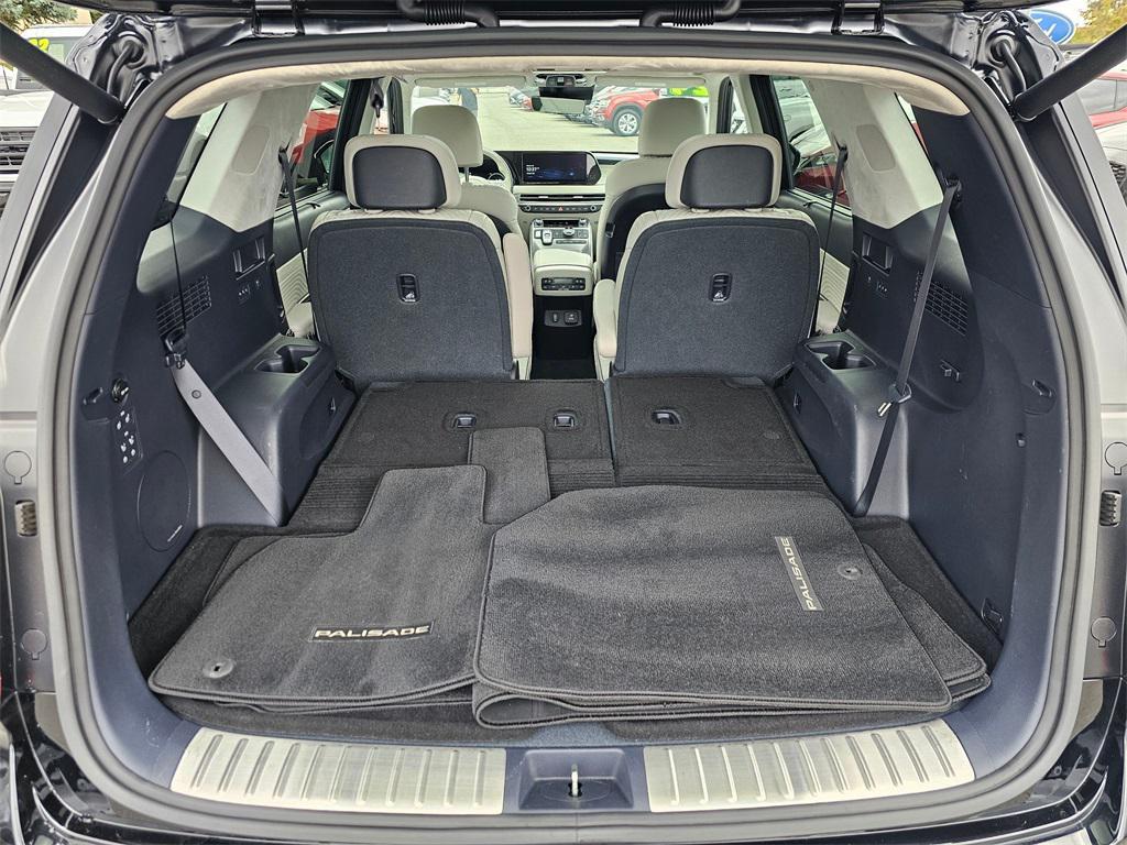 used 2024 Hyundai Palisade car, priced at $43,768